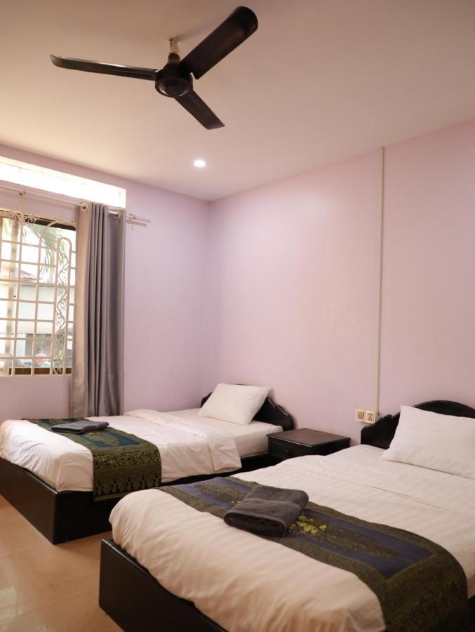 Chambre Lits Jumeaux avec Salle de Bains Privative