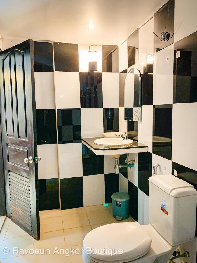 Chambre Lit King-Size avec Balcon