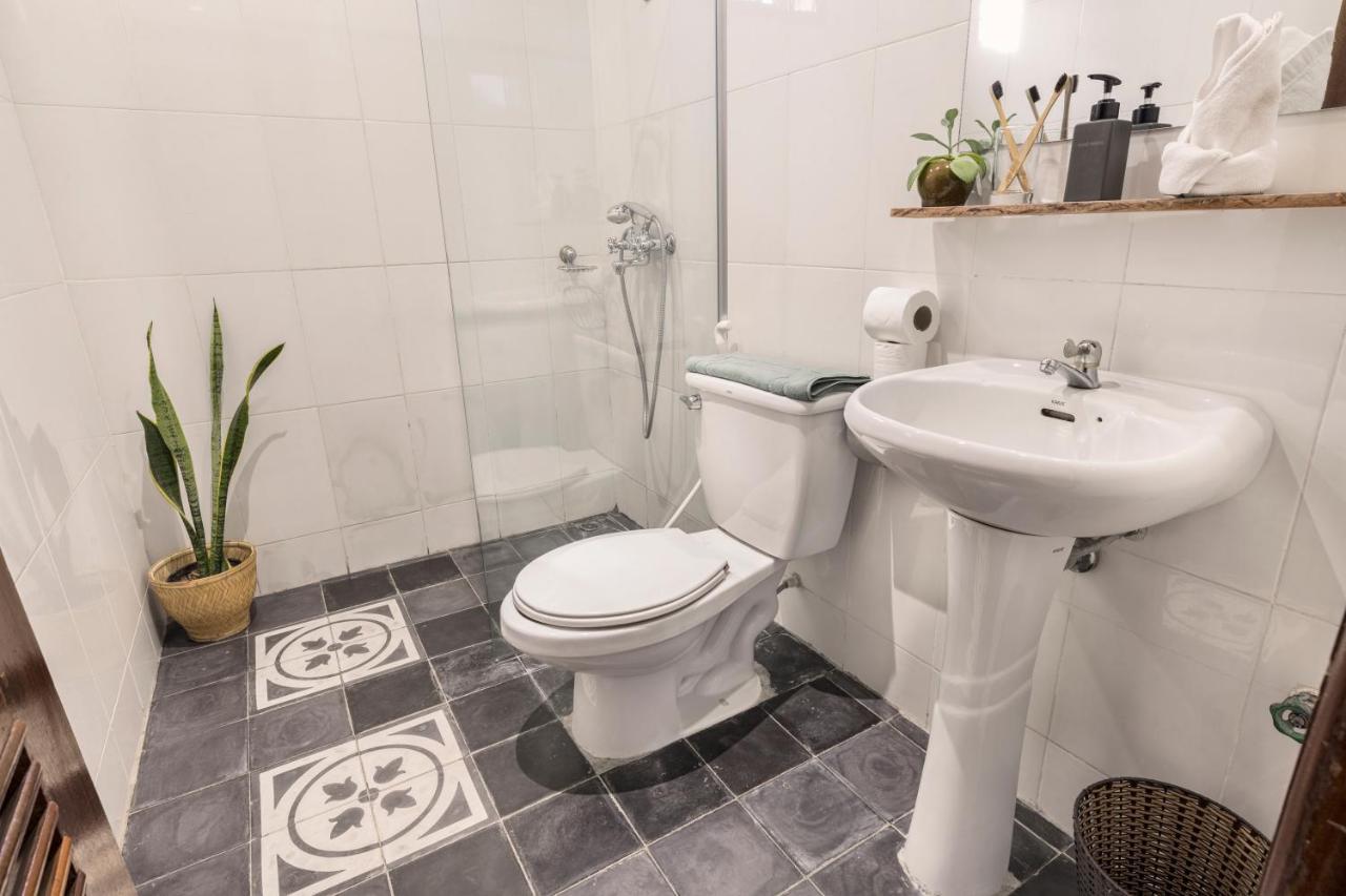 Chambre Quadruple avec Salle de Bains Privative