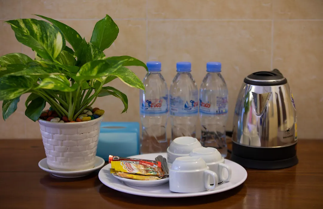 Botoum Hostel-1