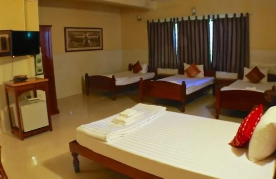 Seven Candles Guesthouse-1